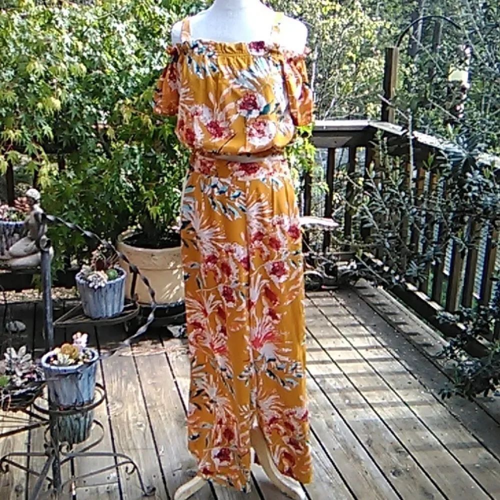 Hype Two Piece Top and Pants